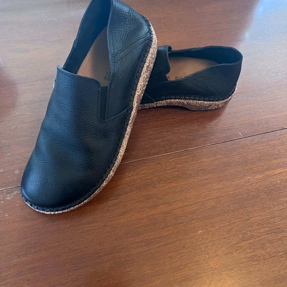 Birkenstock Callan NWOT